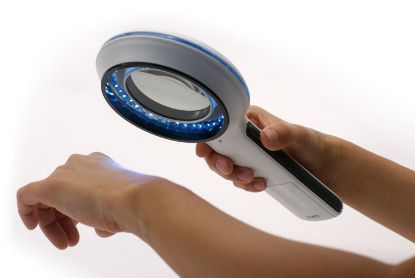 Dermlite Lumio Skin Examination Device